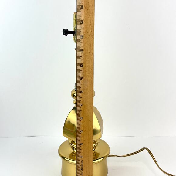 Vintage Mid Century Heyco Brass Table Lamp - Picture 7 of 8